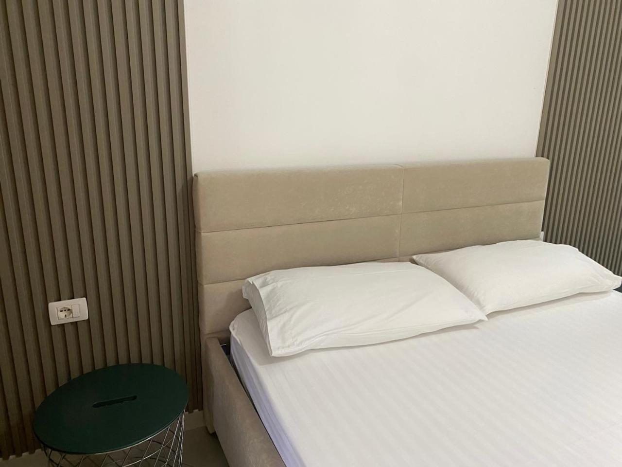 Ostria Appartement Sarandë