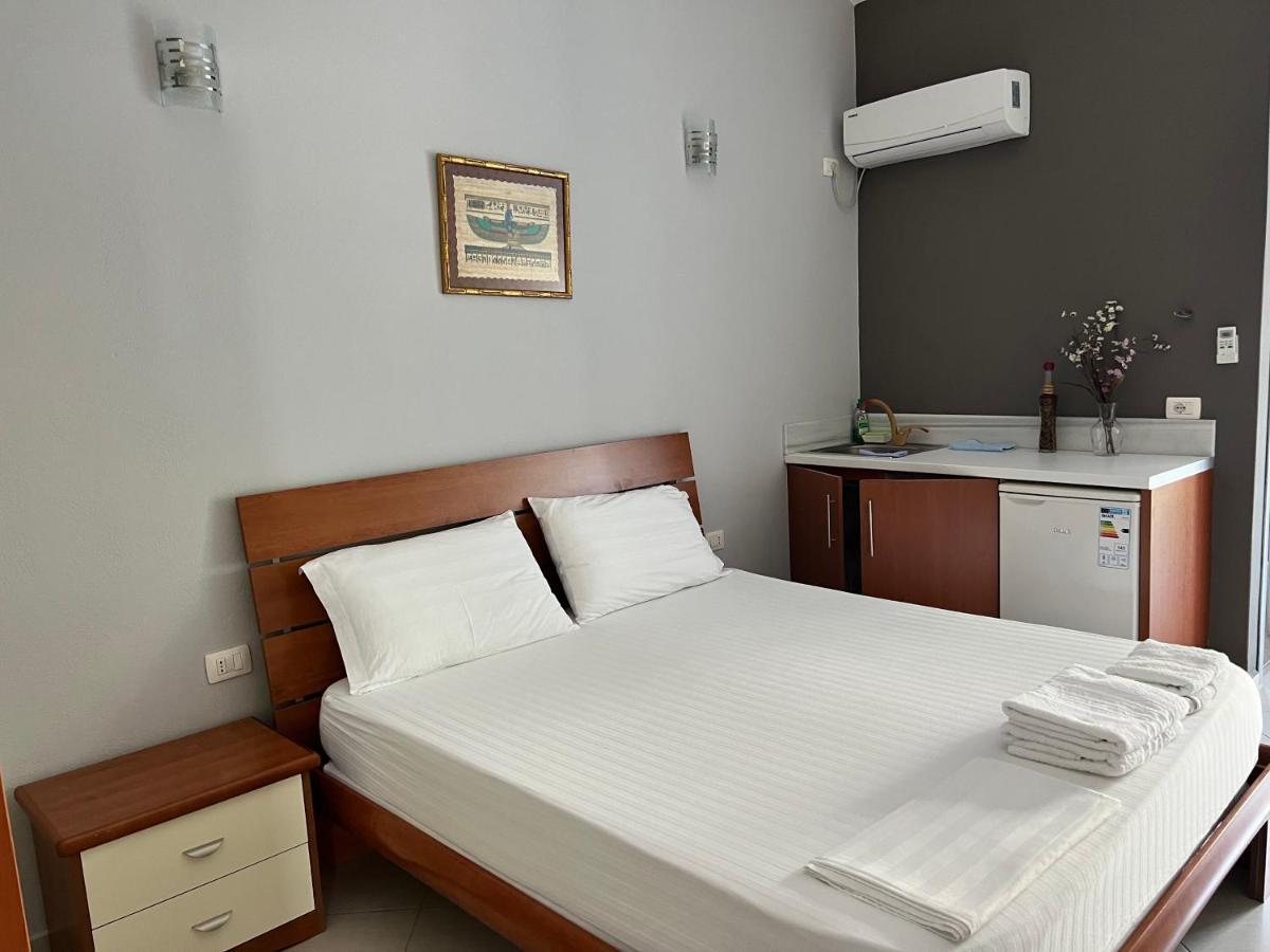 Ostria Apartment *
